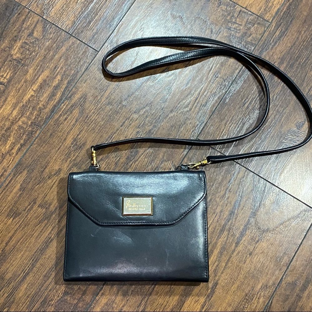 Fred Hayman Beverly Hills Leather Crossbody